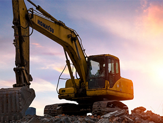 EXCAVATOR Daily Maintenance